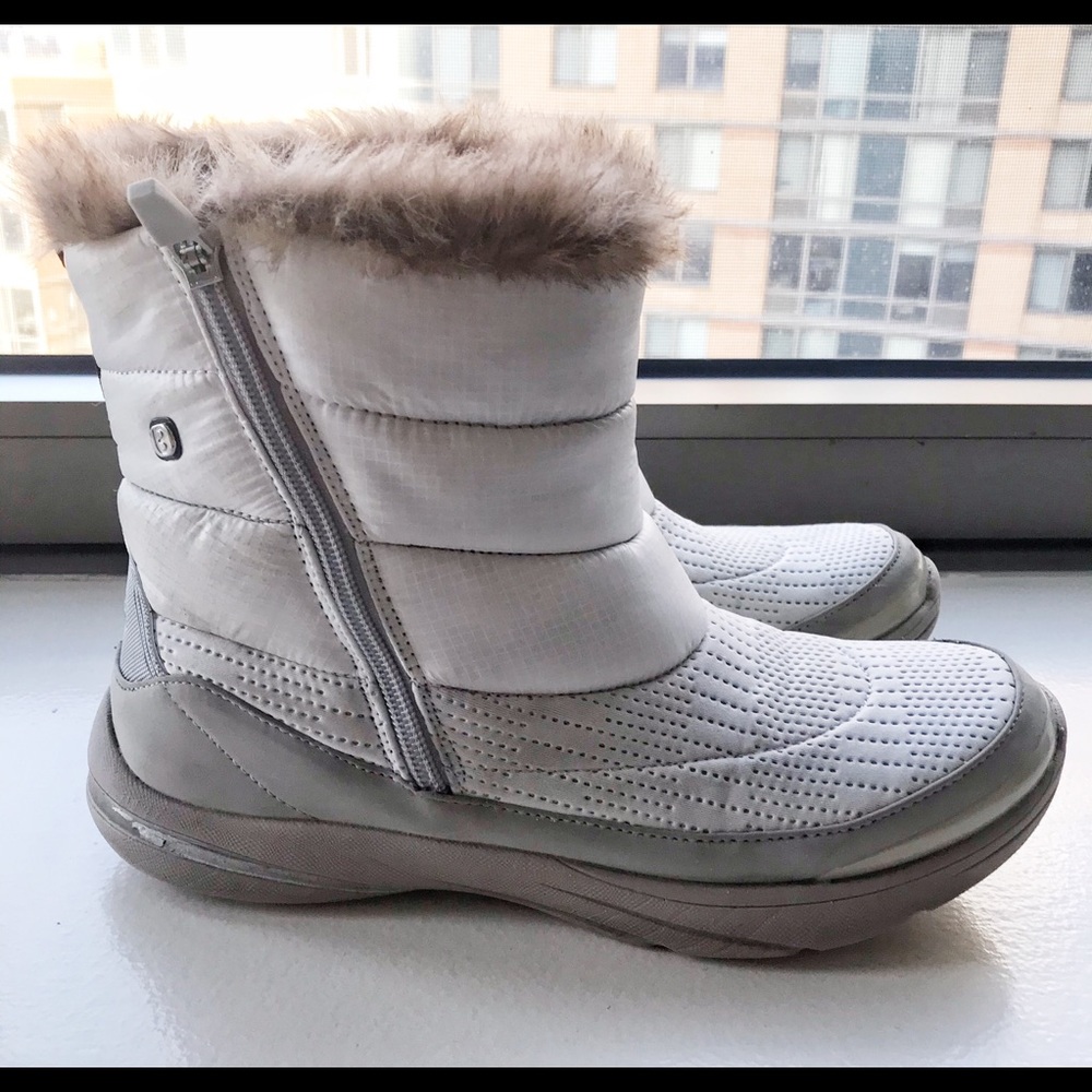 Bzees ‘Luscious’ snow boot size 8.5